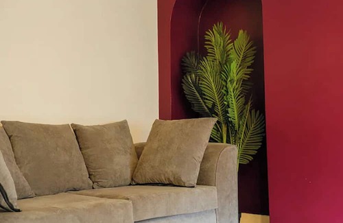 Bellshill Apartment | Cosy 4-Bed House near Glasgow