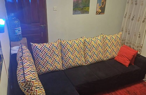 Kutus Apartment | Cozy 1-bedroom apartment in delightful Kutus with WiFi
