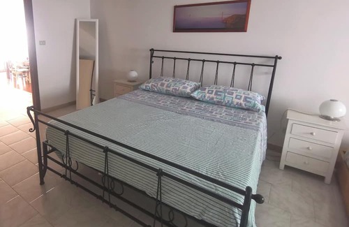 Cannizzaro Apartment | Fresh and spacious apartment 300 meters from the sea.