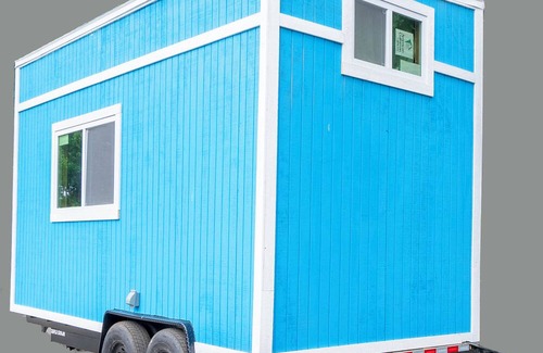 Wesconnett Cabin | Love nest in the woods: cozy tiny house getaway