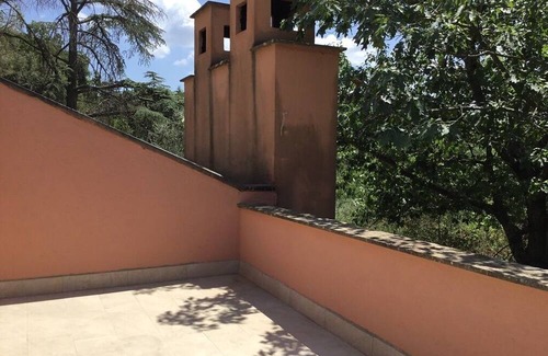 Viterbo Apartment | Detached apartment in country villa near the spa