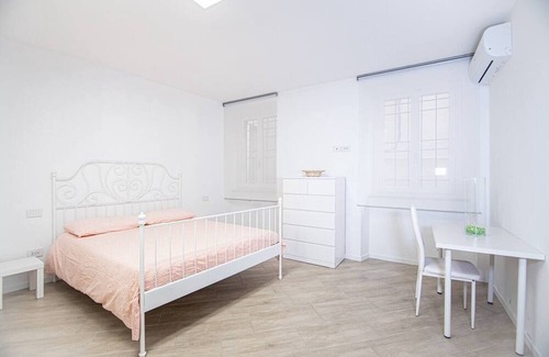 Osimo Apartment | Diva Suite 1