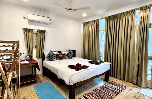 Agonda House | Secret Garden - Premium Hut #6