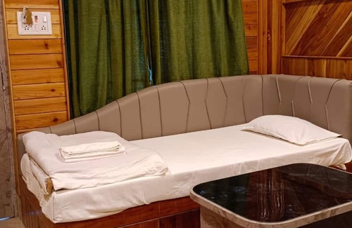 Neora Hotel | Green touch dooars Eco resort Lataguri