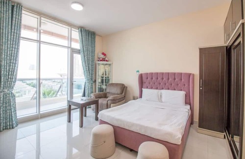 Jumeirah Village Triangle Apartment | Cosy Studio | Low Floor | Fully Equipped