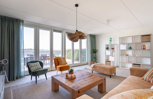 Municipality of Hollands Kroon House | Beachhouse Wadmeer. Kom tot Rust aan het Water!