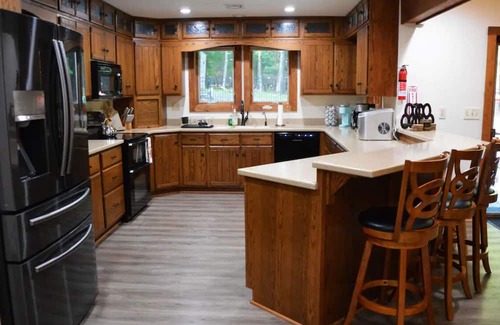 Stroudsburg Cabin | Pickle-ball & Volleyball Courts, In Ground Heated Pool, Central but Secluded