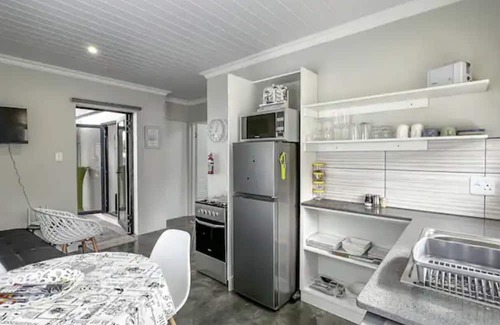 Mossel Bay Apartment | Villa Dubaai 5