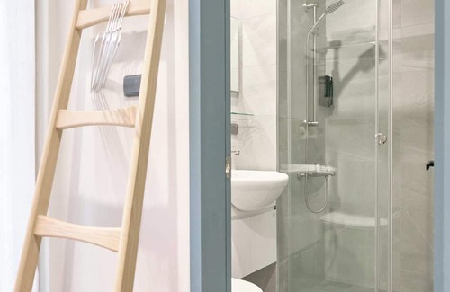 Luzhu District Bed & Breakfast | blue corner