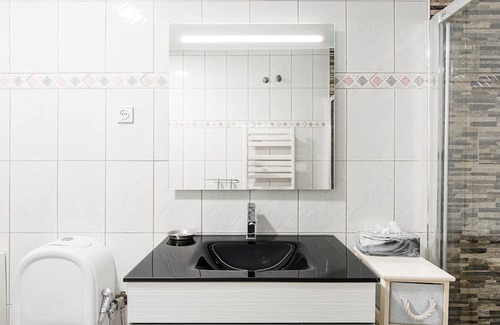 Madalena House | GuestReady - Tranquil home near the beach