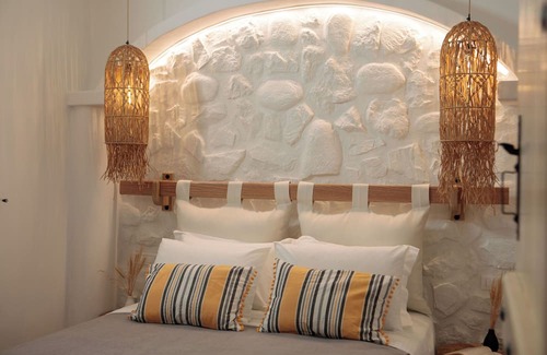 Vivlos House | Art Rustic Countryside Home