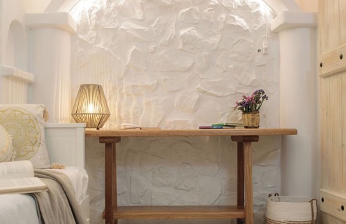 Vivlos House | Art Rustic Countryside Home