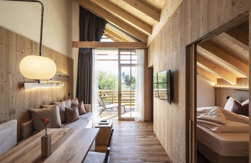 Naz Sciaves House | Kessler's Mountain Lodge