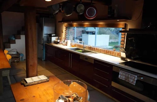 Stratoni Villa | Homerez - Villa for 13 ppl. with swimming-pool, terrace and balcony at Dhamiá