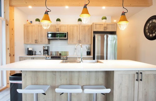 Le Granit Regional County Municipality Ski Chalet | Ēlk - LAke and nature(dogs allowed)