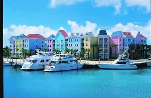 Paradise Island Villa | Atlantis Bahamas - Harbourside 3 Bdr, 3 Bth Villa