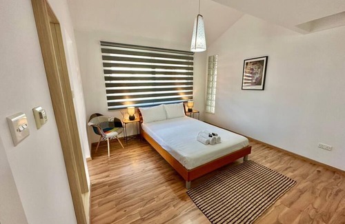 Aradippou Villa | Villa Rizoelia - Perfect for 2-3 families holidaying together!