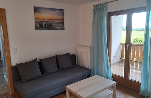 Edling Apartment | Ferienwohnung mit Bergblick, Ländlich Gelegen