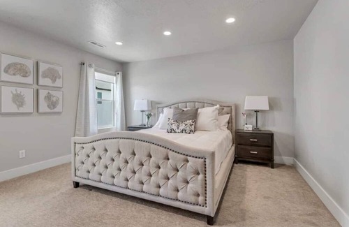 Snowbird House | Cozy Summit Locations Home in a New Development in the Traverse Mountains, Lehi