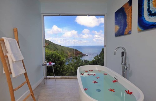 Mount Hardy Villa | Luxury 4 Br Villa Nestled in Cap Estate