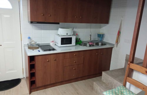 Tijola Apartment | Apartment 'Miguel Y Rosa 2' with Wi-Fi and Air Conditioning