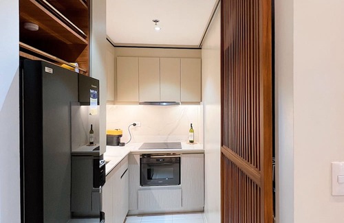 Iloilo Condo | FULLY INTERIOR - Luxury Executive Studio Condo Unit w/balcony. Full amenities!