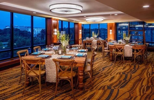 Capitol Hill Apartment | Double Room Near Tesla Destination Charger WDC