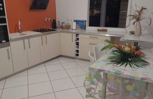 Belcourt House | Pakolyl house