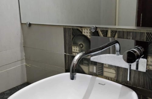 Rajendragram Hotel | The Residency Amarkantak