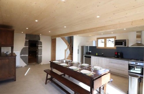 Le Vaulmier Cottage | Gite Le Vaulmier, 2 bedrooms, 4 persons