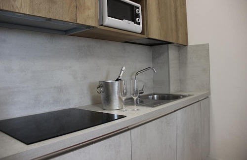 Lignano Sabbiadoro Apartment | Luna 2 modern flat plus parking
