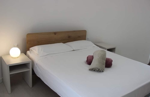 Lignano Sabbiadoro Apartment | Luna 2 modern flat plus parking