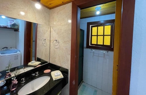 Teresopolis House | Casa Mohini: Deck Para Montanha e Lareira. Piscina Natural e Templo a 5 min