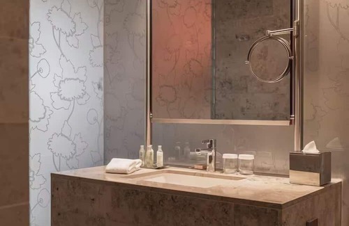 The Hague Center House | Your Gateway to Relaxation! 2 Spacious Units, Pet-friendly Property!