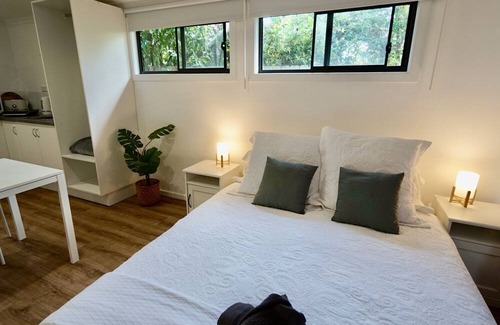 Sanctuary Point Apartment | The Observation Deck - Studio
