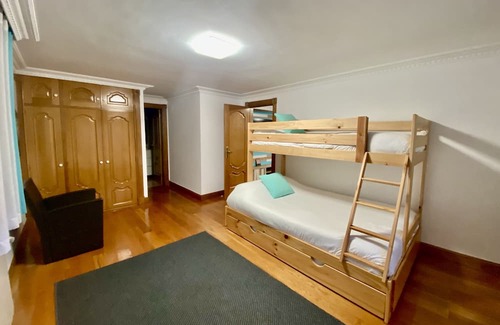 Piedrahita Apartment | Apartamento de 120m2 en Argoños con Jacuzzi