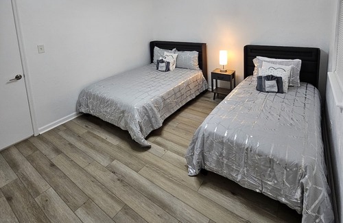 Tallahassee House | Beautiful Home Near Fsu/famu- Perfect for Walking to the Stadium 2br/2b