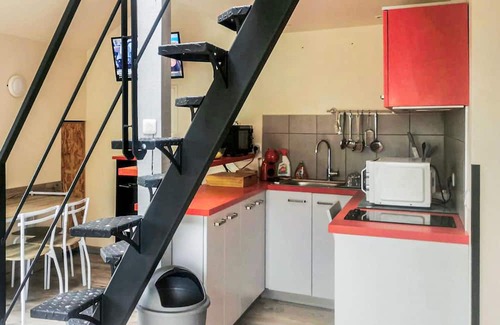 Crouzilles House | 2 bedroom accommodation in Crouzilles