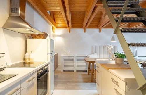 Esens Apartment | Apartment Fischreiter - Stilvolles Townhouse an der Nordseeküste