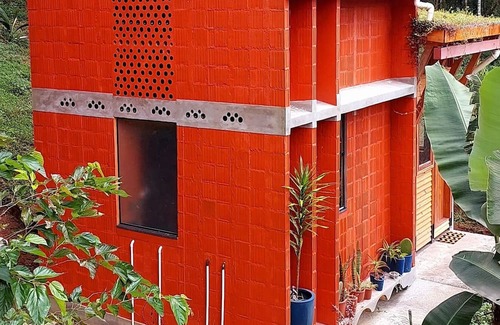 Nova Friburgo Ski Chalet | Chale Aconchegante com Trilhas e Riacho Dentro da Mata Atlantica