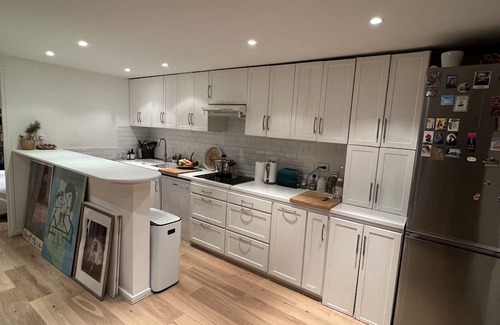 Clichy Apartment | Apartment 'Appartement Sans Vis À Vis' with Wi-Fi