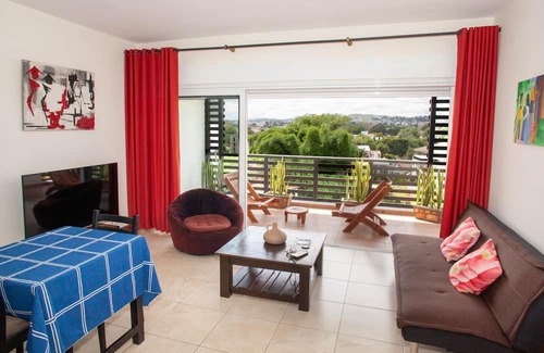 Antananarivo Avaradrano Apartment | Jardins D'ivandry