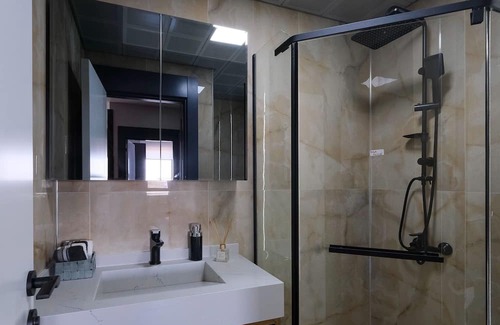 Lara Apartment | Rüzgar Luxury: Pool - Meerblick