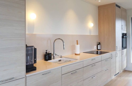 Risor House | 6 person holiday home in Søndeled