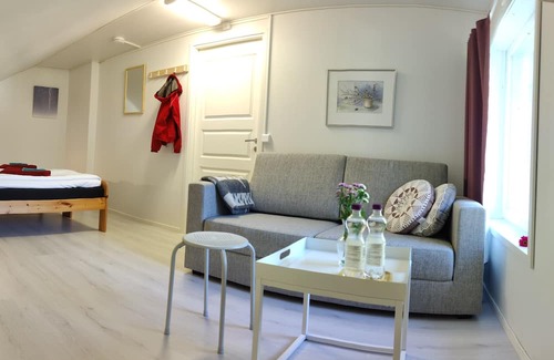 Alavus Bed & Breakfast | Kuorasjärven Kartano P&P