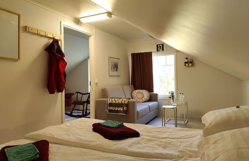 Alavus Bed & Breakfast | Kuorasjärven Kartano P&P