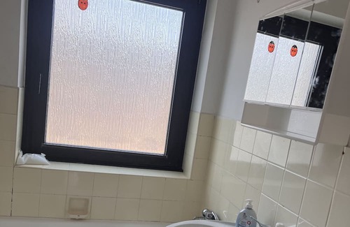 Buchheim Apartment | Sauber und Moderne Wohnung Monteur, Studenten, Geschäftliche