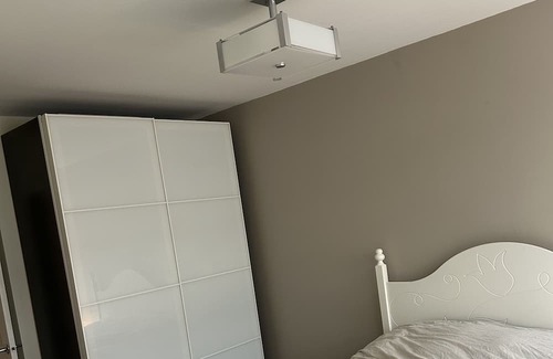 Forest Hill South Apartment | Cozy & tidy 1 private room in Casa Loma