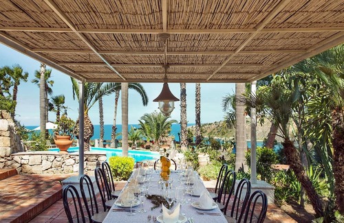 Brucoli House | Holiday house Augusta for 1 - 12 persons with 5 bedrooms - Holiday home