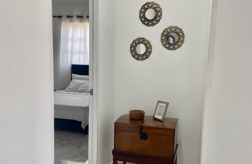 Santa Cruz de Mompox House | Casa Tranquila de Estilo Francés